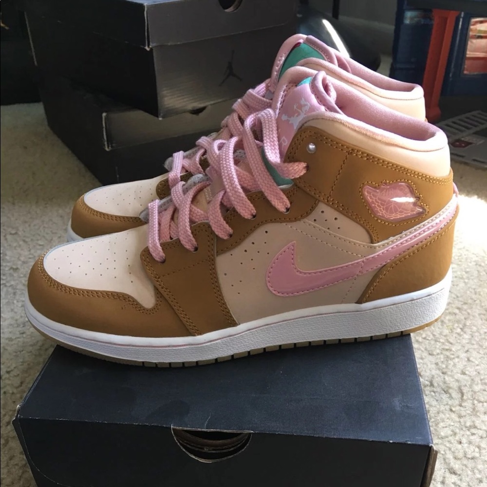 Lola Bunny’s 1s